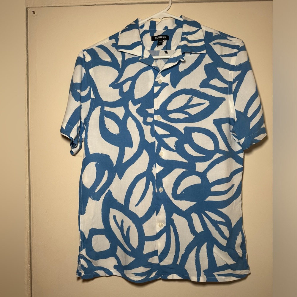 NWOT Express Button Down Shirt - Blue/White